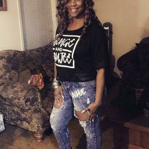 Meet your Posher, Tara